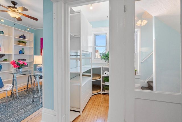 1926 E Bennett AVENUE, Milwaukee, WI 53207