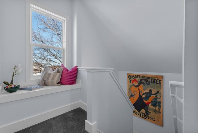 1926 E Bennett AVENUE, Milwaukee, WI 53207