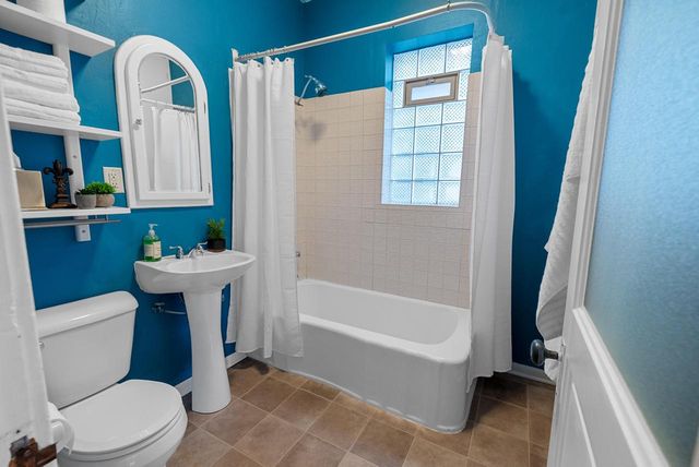 1926 E Bennett AVENUE, Milwaukee, WI 53207