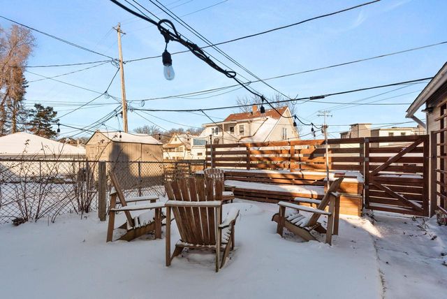 1926 E Bennett AVENUE, Milwaukee, WI 53207