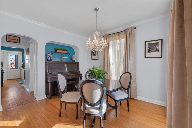 1926 E Bennett AVENUE, Milwaukee, WI 53207