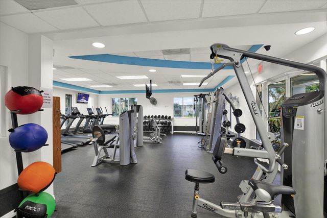 1439 SEDGWICK DRIVE, Wesley Chapel, FL 33543