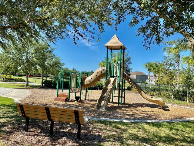 10143 NEWMINSTER LOOP, Ruskin, FL 33573