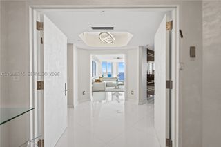 2711 S Ocean Dr 1902, Hollywood, FL 33019