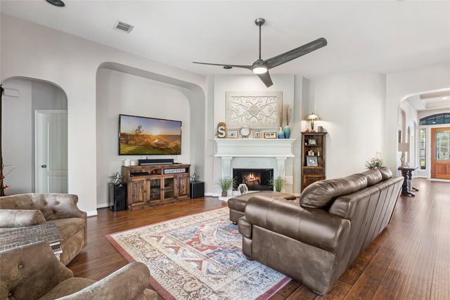 15615 Marble Canyon Way, Houston, TX 77044