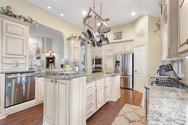 15615 Marble Canyon Way, Houston, TX 77044