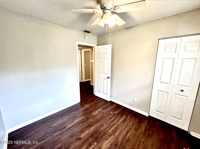 8214 HERLONG Road, Jacksonville, FL 32210