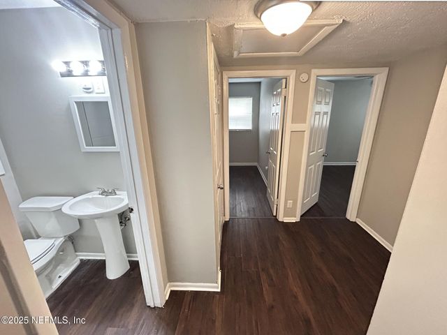 8214 HERLONG Road, Jacksonville, FL 32210