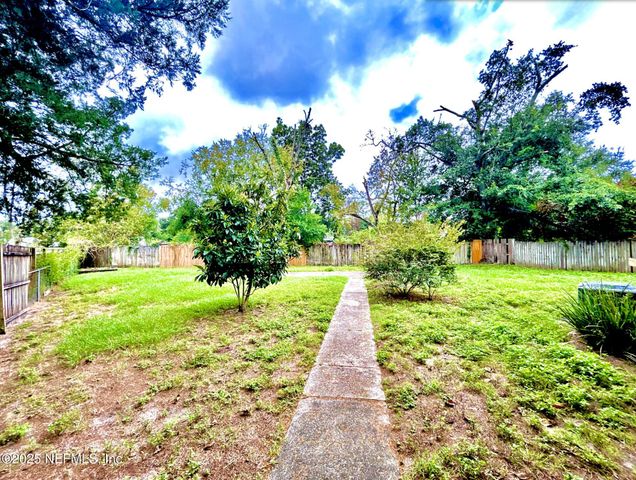 8214 HERLONG Road, Jacksonville, FL 32210