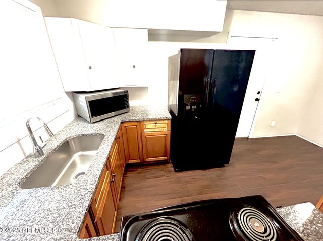 8214 HERLONG Road, Jacksonville, FL 32210