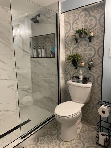 254 E Greenwood Avenue, Crown Point, IN 46307