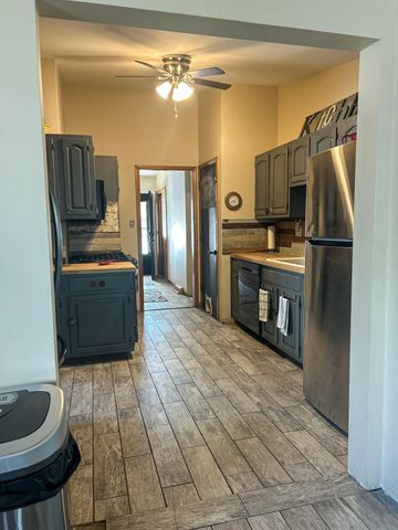 254 E Greenwood Avenue, Crown Point, IN 46307