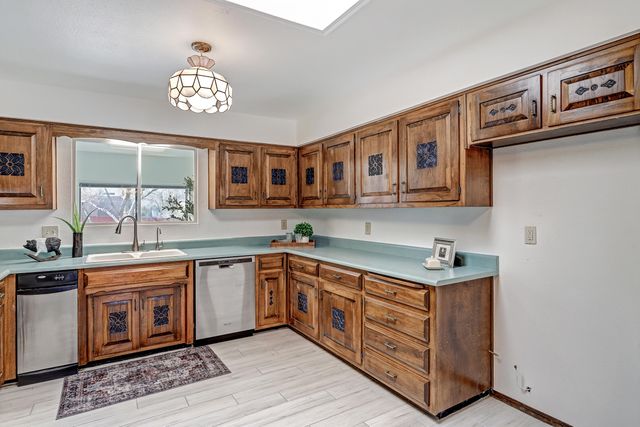 1000 Cuatro Cerros Trail SE, Albuquerque, NM 87123