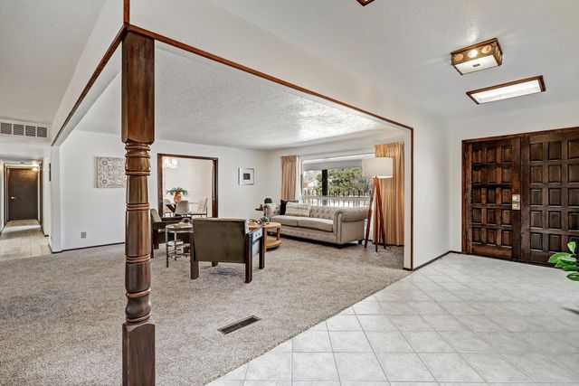 1000 Cuatro Cerros Trail SE, Albuquerque, NM 87123