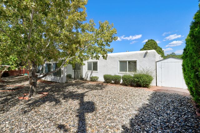 1000 Cuatro Cerros Trail SE, Albuquerque, NM 87123