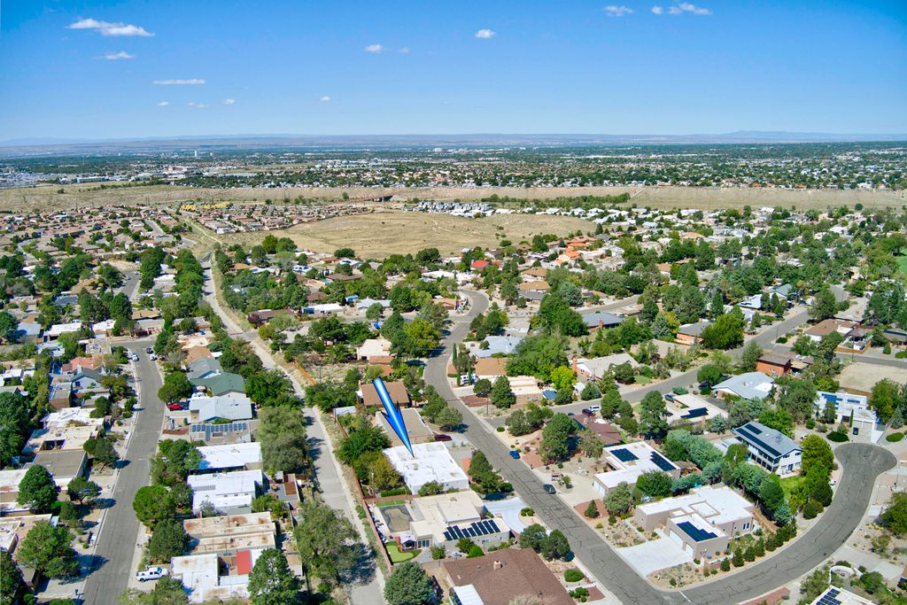 Image 43 of property listing at 1000 Cuatro Cerros Trail SE, Albuquerque, NM 87123