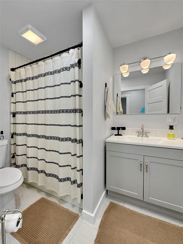 951 W 6TH Street, Erie, PA 16507