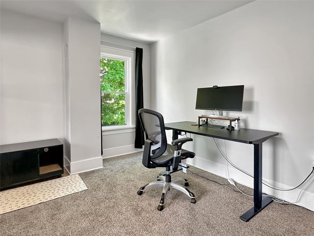 951 W 6TH Street, Erie, PA 16507