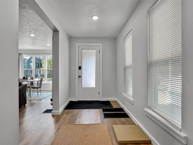 951 W 6TH Street, Erie, PA 16507