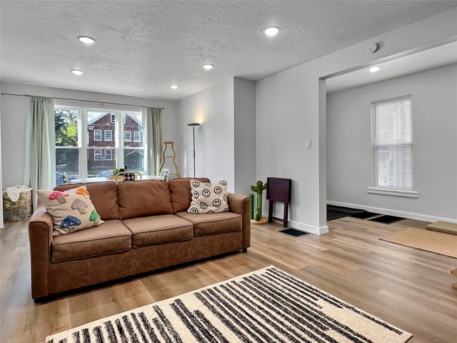 951 W 6TH Street, Erie, PA 16507