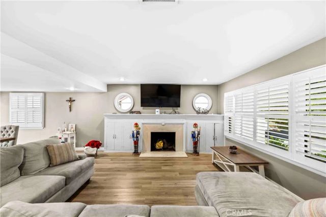 7008 GRETNA Avenue, Whittier, CA 90606