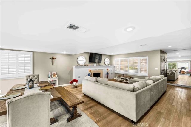 7008 GRETNA Avenue, Whittier, CA 90606