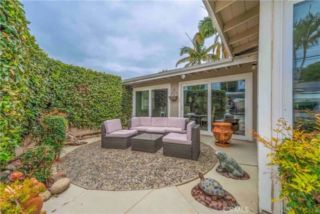 7008 GRETNA Avenue, Whittier, CA 90606