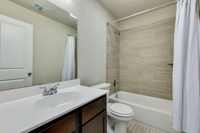 5952 Agostino DR, Round Rock, TX 78665