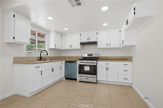 40912 E 168th E, Lancaster, CA 93535