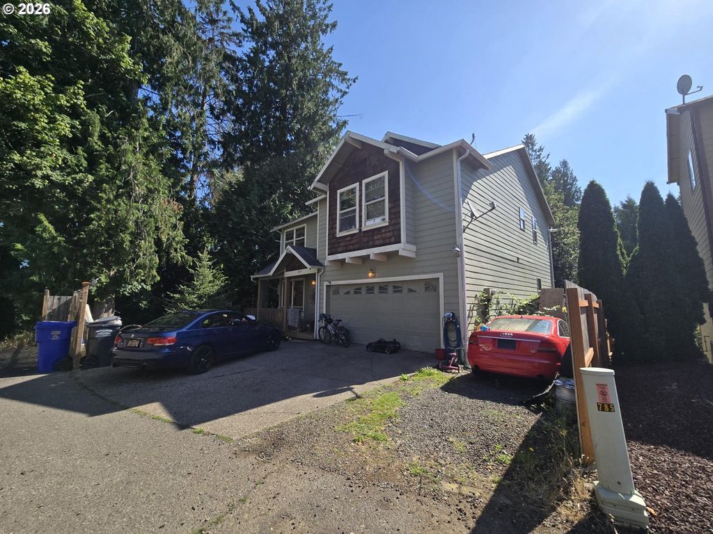 38915 SANDY HEIGHTS St, Sandy, OR 97055