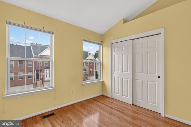 5121 BALLYCASTLE CIR, Alexandria, VA 22315