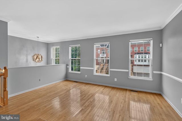 5121 BALLYCASTLE CIR, Alexandria, VA 22315