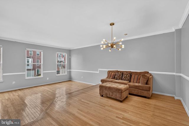 5121 BALLYCASTLE CIR, Alexandria, VA 22315