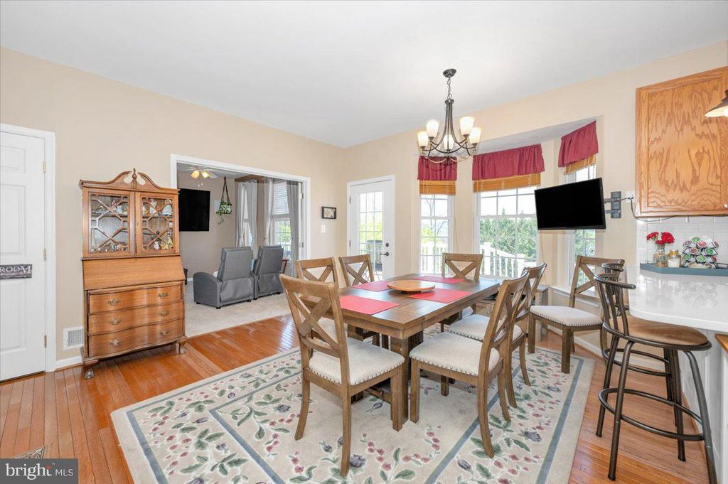 Image 11 of property listing at 307 WASHINGTON ST, Middletown, MD 21769