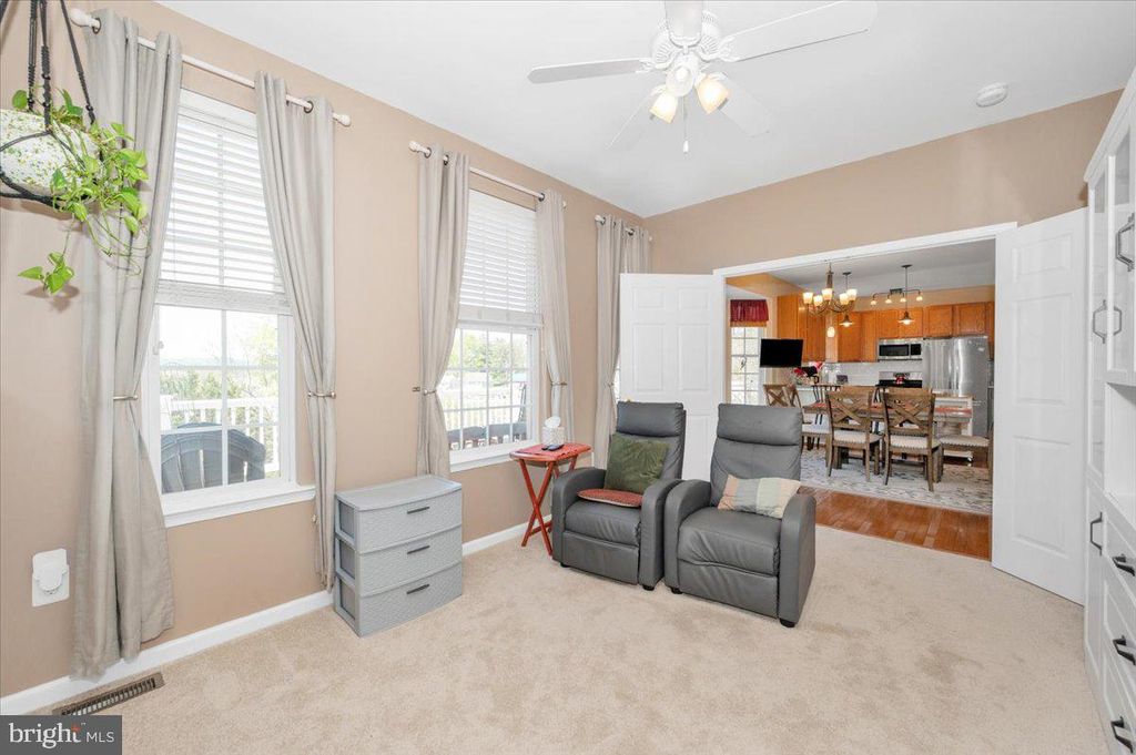 Image 20 of property listing at 307 WASHINGTON ST, Middletown, MD 21769