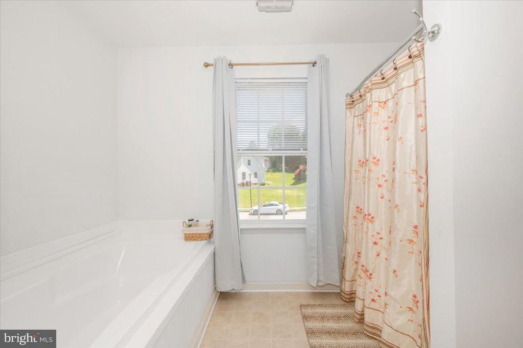 Image 27 of property listing at 307 WASHINGTON ST, Middletown, MD 21769