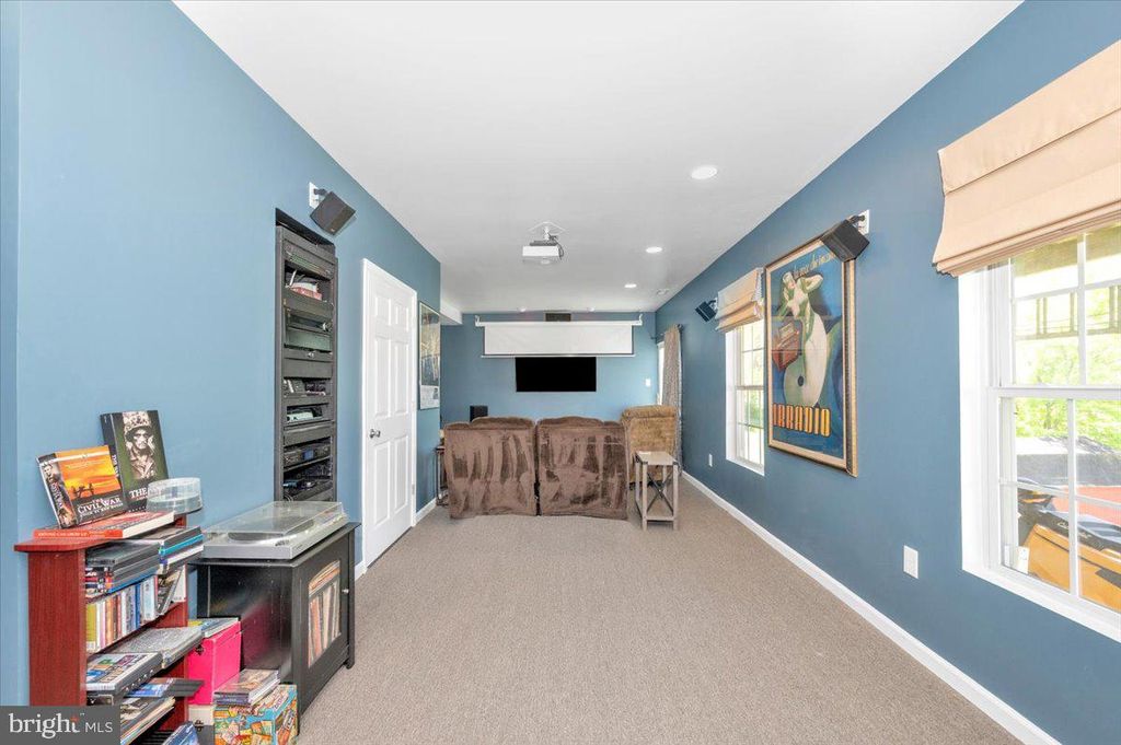 Image 45 of property listing at 307 WASHINGTON ST, Middletown, MD 21769