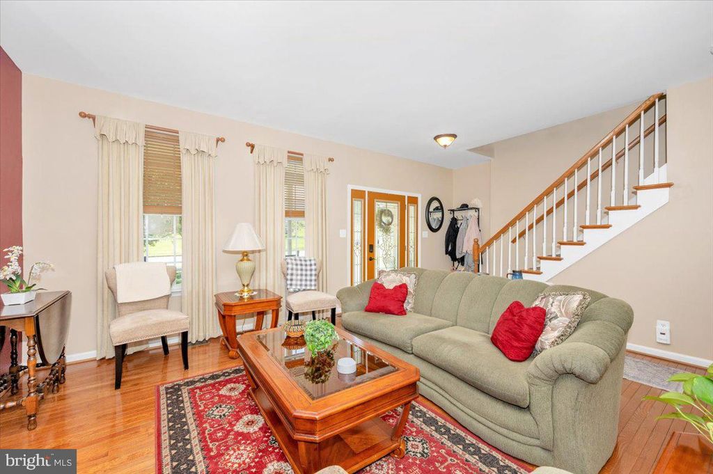 Image 5 of property listing at 307 WASHINGTON ST, Middletown, MD 21769