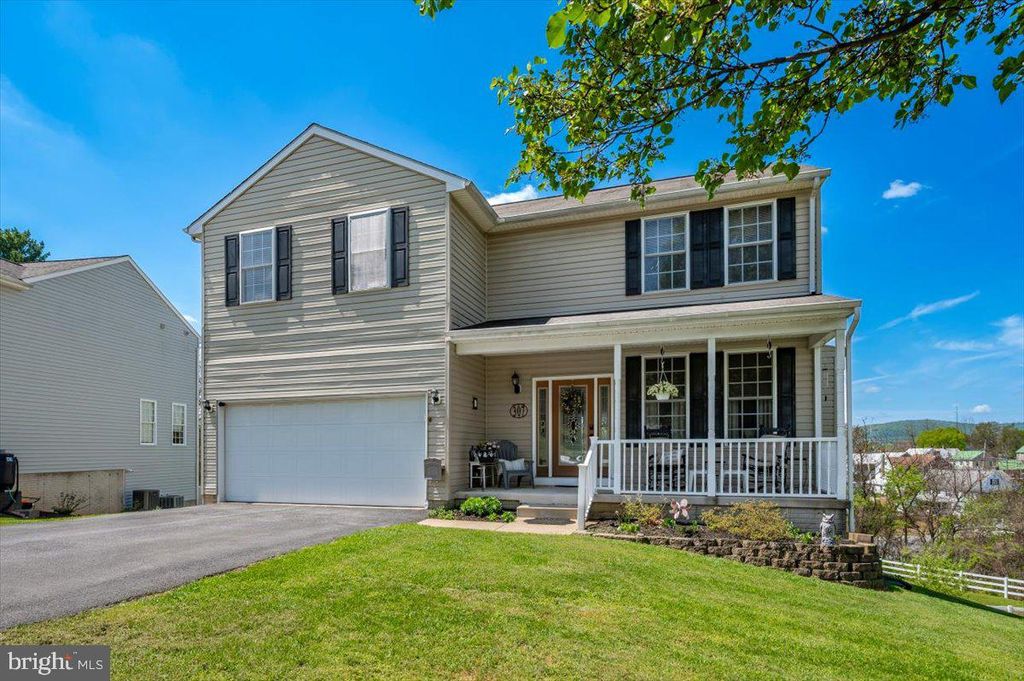 Image 64 of property listing at 307 WASHINGTON ST, Middletown, MD 21769