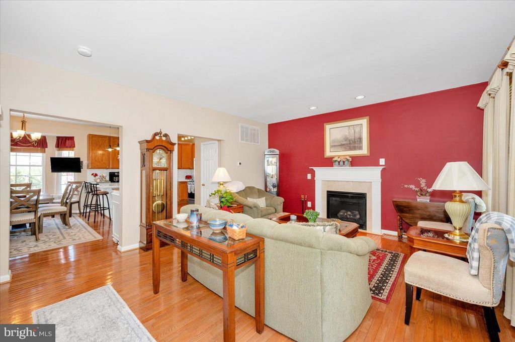 Image 9 of property listing at 307 WASHINGTON ST, Middletown, MD 21769