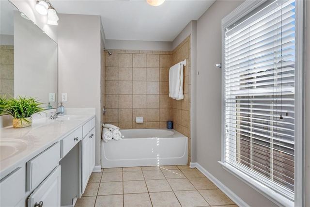 268 Balaban Circle, Woodstock, GA 30188