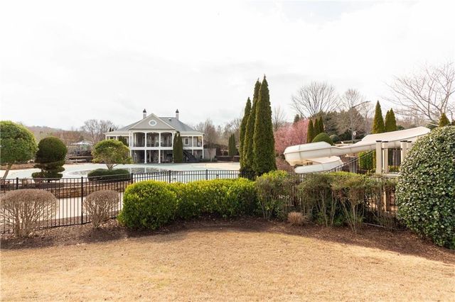 268 Balaban Circle, Woodstock, GA 30188