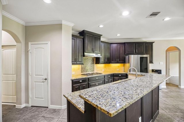 20922 Warwickshire Drive, Tomball, TX 77375
