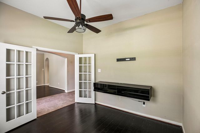 20922 Warwickshire Drive, Tomball, TX 77375