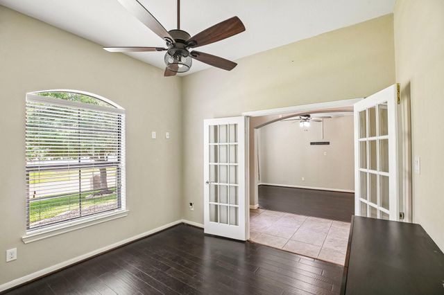 20922 Warwickshire Drive, Tomball, TX 77375