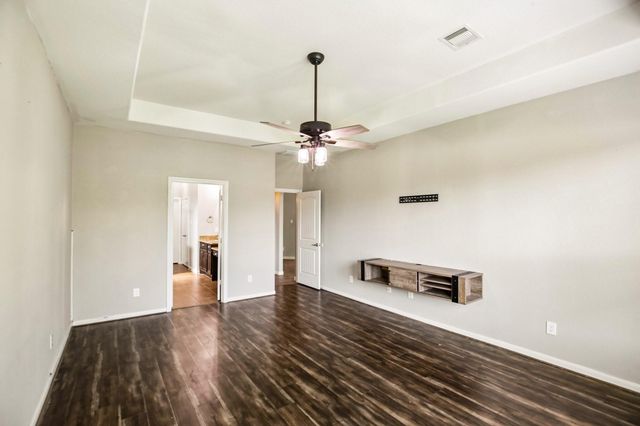 20922 Warwickshire Drive, Tomball, TX 77375