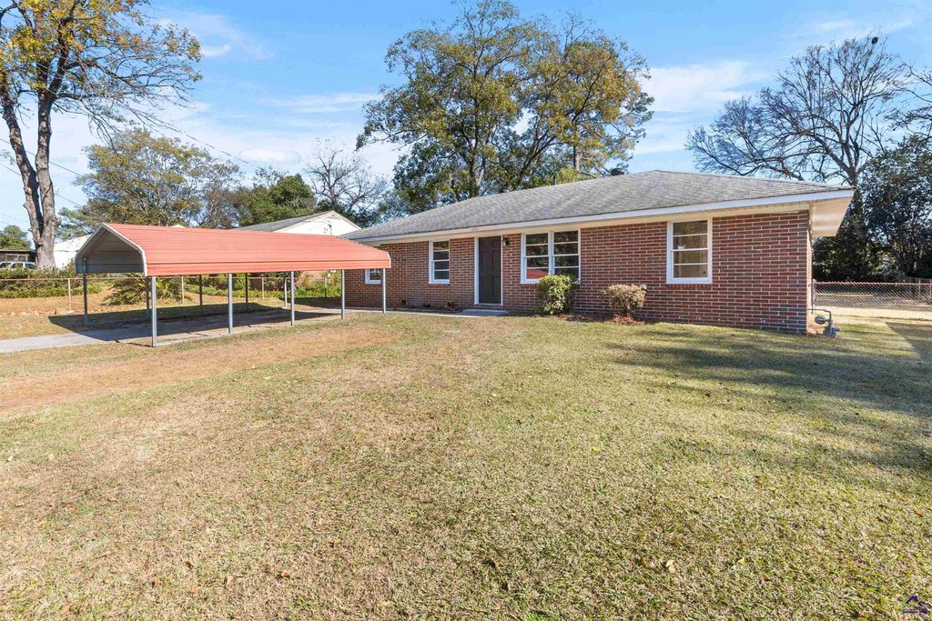 3937 Lindwood Drive, Macon, GA 31206