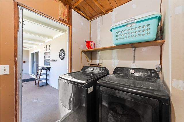 542 Saunders Street, Sebastian, FL 32958