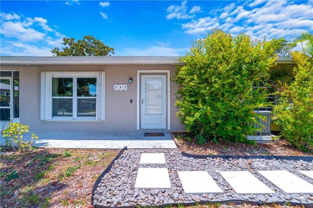 542 Saunders Street, Sebastian, FL 32958