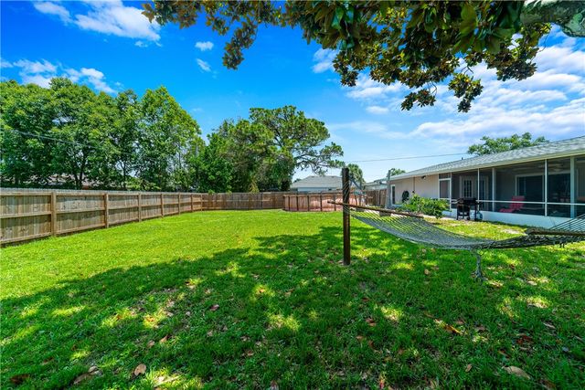 542 Saunders Street, Sebastian, FL 32958